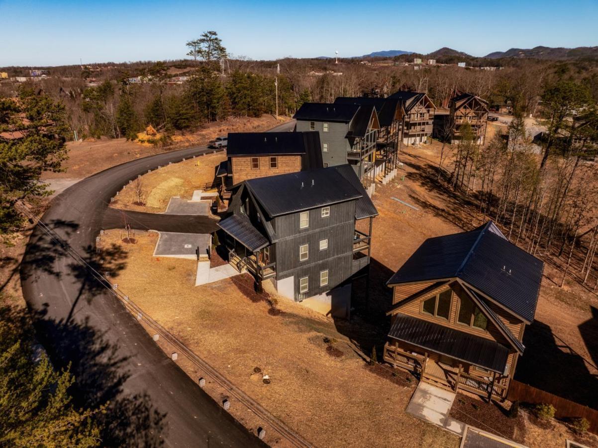 Private Indoor Pool Cabin W/ Game Room & Hot Tub! Pigeon Forge Eksteriør bilde